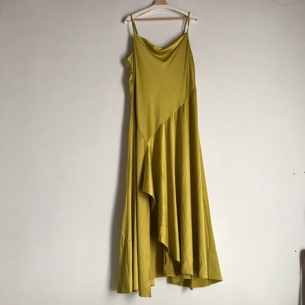 Plus size dandelion yellow dress